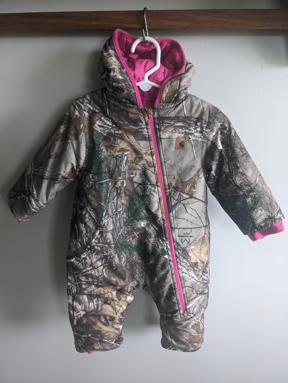 Carhartt 12M REALTREE Camouflage HOODED SNOWSUIT Full Length Zipper Pink Quilted